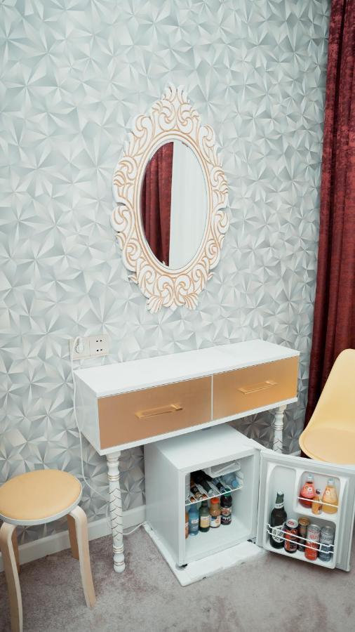 באקו Dionis Hotel מראה חיצוני תמונה